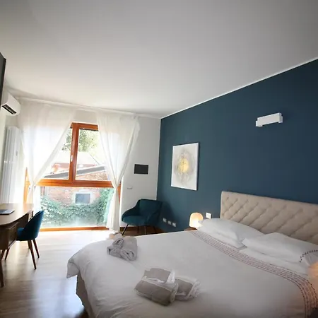 Apartman Kibilu - Corso Manusardi Milánó