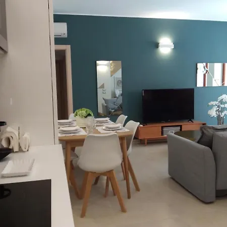 Kibilu - Corso Manusardi * Milánó