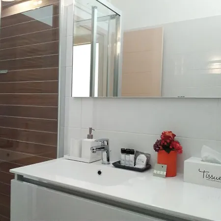 Kibilu - Corso Manusardi Apartman *